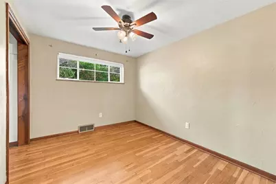 8589 Peters, Cranberry Township, PA 16066 - Photo 16
