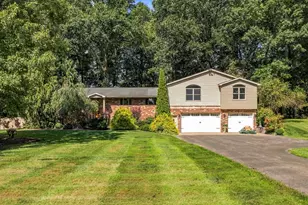 46 Country Club Rd, Pine Township, PA 16127 - Photo 1