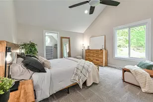 10022 Oakridge Dr, Pittsburgh, PA 15090 - Photo 18