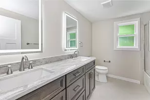10022 Oakridge Dr, Pittsburgh, PA 15090 - Photo 22
