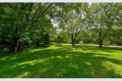 10022 Oakridge Dr, Pittsburgh, PA 15090 - Photo 34