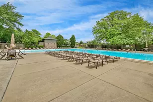 261 Elm Ct, Ross Twp, PA 15237 - Photo 22
