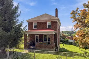1332 Rutherford Ave, Beechview, PA 15216 - Photo 2
