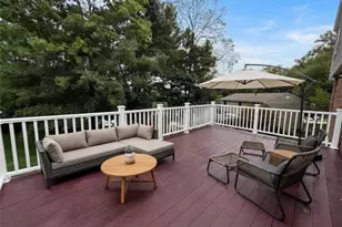 1007 Willow Glen Dr, Bethel Park, PA 15102 - Photo 4