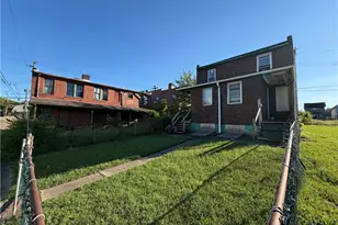 106 Meadow St, Duquesne, PA 15110 - Photo 2