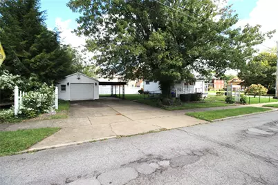 2303 Highland Ave, New Castle, PA 16105 - Photo 2