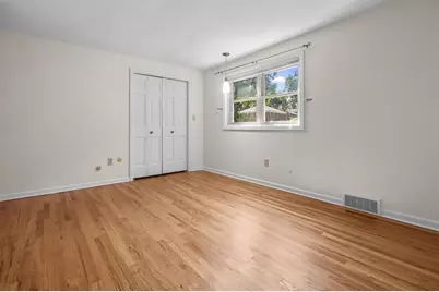 132 Penhurst Drive, Wilkins Township, PA 15235 - Photo 14