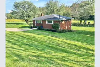 45 Lagonda Rd, South Franklin, PA 15301 - Photo 2