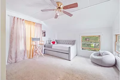 225 E Meyer Ave, New Castle, PA 16105 - Photo 26