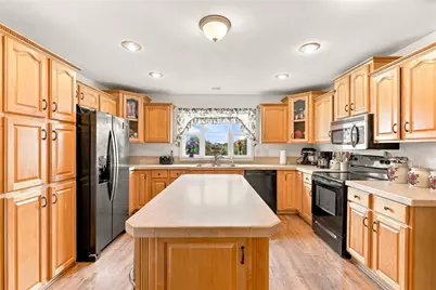 360 Austin Blvd, Mount Pleasant Township, PA 15610 - Photo 16