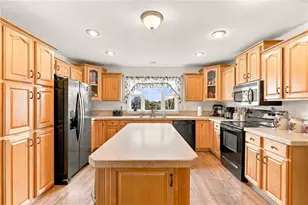 360 Austin Blvd, Mount Pleasant Township, PA 15610 - Photo 16