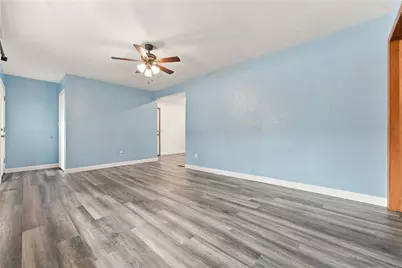 3825 Morefield Rd, Hermitage, PA 16148 - Photo 6