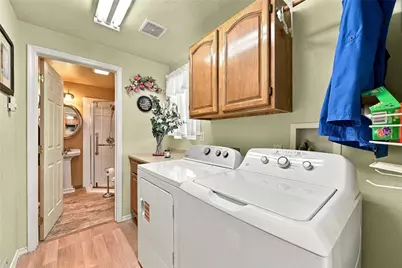 305 E 3rd St, Derry Boro, PA 15627 - Photo 20