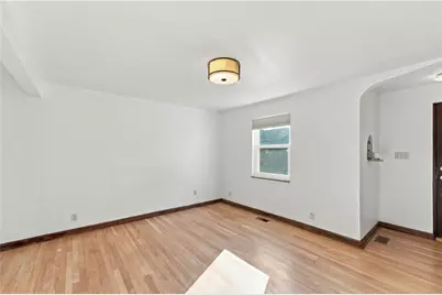 111 9th Ave, Ross Twp, PA 15229 - Photo 12