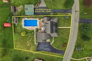 212 Edgewood Dr, Buffalo Township, PA 16055 - Photo 4