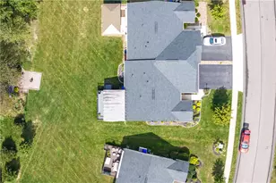 305 Brandi Lynn Ln, Forward Township, PA 16033 - Photo 36