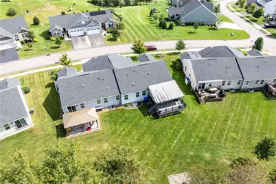305 Brandi Lynn Ln, Forward Township, PA 16033 - Photo 34