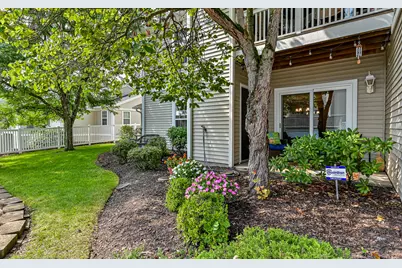 2101 Lenox Oval, Ross Twp, PA 15237 - Photo 16
