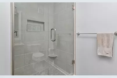 2101 Lenox Oval, Ross Twp, PA 15237 - Photo 10