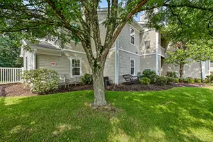 2101 Lenox Oval, Ross Twp, PA 15237 - Photo 18