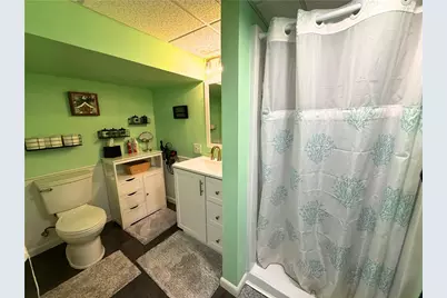 416 W Washington Blvd, Grove City Boro, PA 16127 - Photo 34