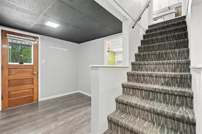321 E Garden Rd, Pittsburgh, PA 15227 - Photo 22