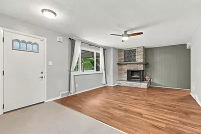 321 E Garden Rd, Pittsburgh, PA 15227 - Photo 4