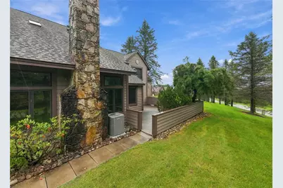 N4 Sunridge Drive, Seven Springs, PA 15622 - Photo 28