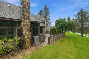 N4 Sunridge Dr, Seven Springs, PA 15622 - Photo 28