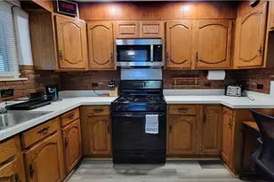 4927 Butler St, Pittsburgh, PA 15201 - Photo 10