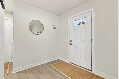 213 Smith, Chippewa Township, PA 15010 - Photo 4