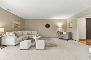 7409 Lighthouse Point, Pittsburgh, PA 15221 - Photo 4
