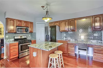 412 Commodore Drive, North Fayette, PA 15057 - Photo 8