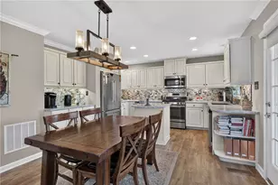 115 Maria's Wy, South Park, PA 15129 - Photo 6