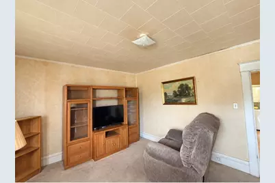 1113 Federal St, Farrell, PA 16121 - Photo 2