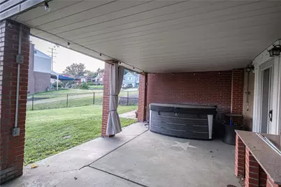 990 El Rancho Dr, Green Tree, PA 15220 - Photo 46