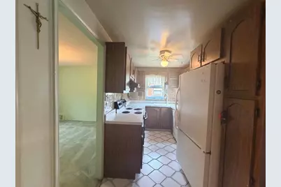 5360 Orchard Hill Drive, Pittsburgh, PA 15236 - Photo 12
