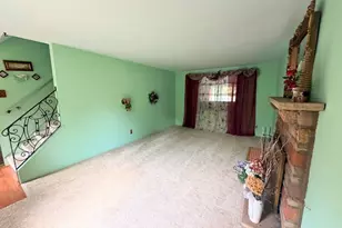 5360 Orchard Hill Dr, Pittsburgh, PA 15236 - Photo 4