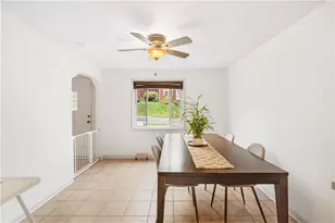 3949 Meadowbrook Blvd, Pittsburgh, PA 15227 - Photo 18