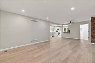 2208 Lehigh St, Pittsburgh, PA 15218 - Photo 12