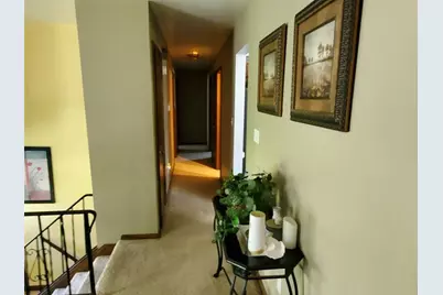 304 McCombs Cir, Union Township, PA 16101 - Photo 4