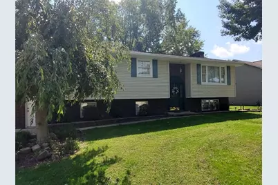 304 McCombs Cir, Union Township, PA 16101 - Photo 1