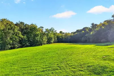 513 Greenhills, Sewickley Township, PA 15637 - Photo 2