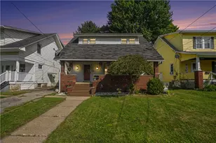 16 W Moody Ave, New Castle, PA 16101 - Photo 1