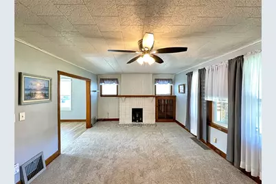 136 E Sheridan Ave, New Castle, PA 16105 - Photo 8
