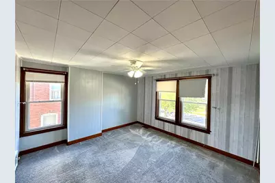 136 E Sheridan Ave, New Castle, PA 16105 - Photo 20