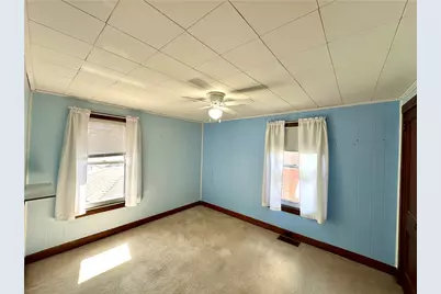 136 E Sheridan Ave, New Castle, PA 16105 - Photo 22