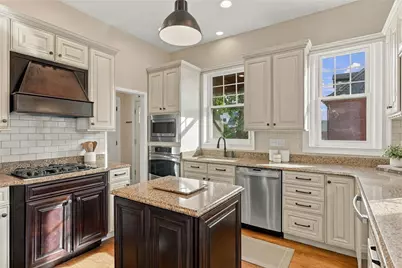 5700 Elgin St, Pittsburgh, PA 15206 - Photo 18