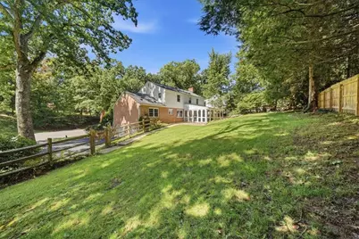 811 Olive St, Pittsburgh, PA 15237 - Photo 8