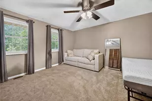 609 Westchester Dr, Pittsburgh, PA 15090 - Photo 22